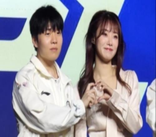 吉布斯,怀特获英超,轮最佳,亚博体育,亚博体育官网,亚博体育app,亚博体育下载