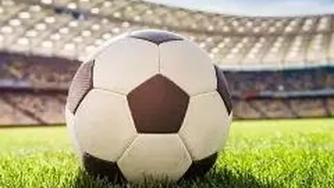 刘云半场首开纪录，津门虎门框连中，梅州客家1-0领先天津津门虎